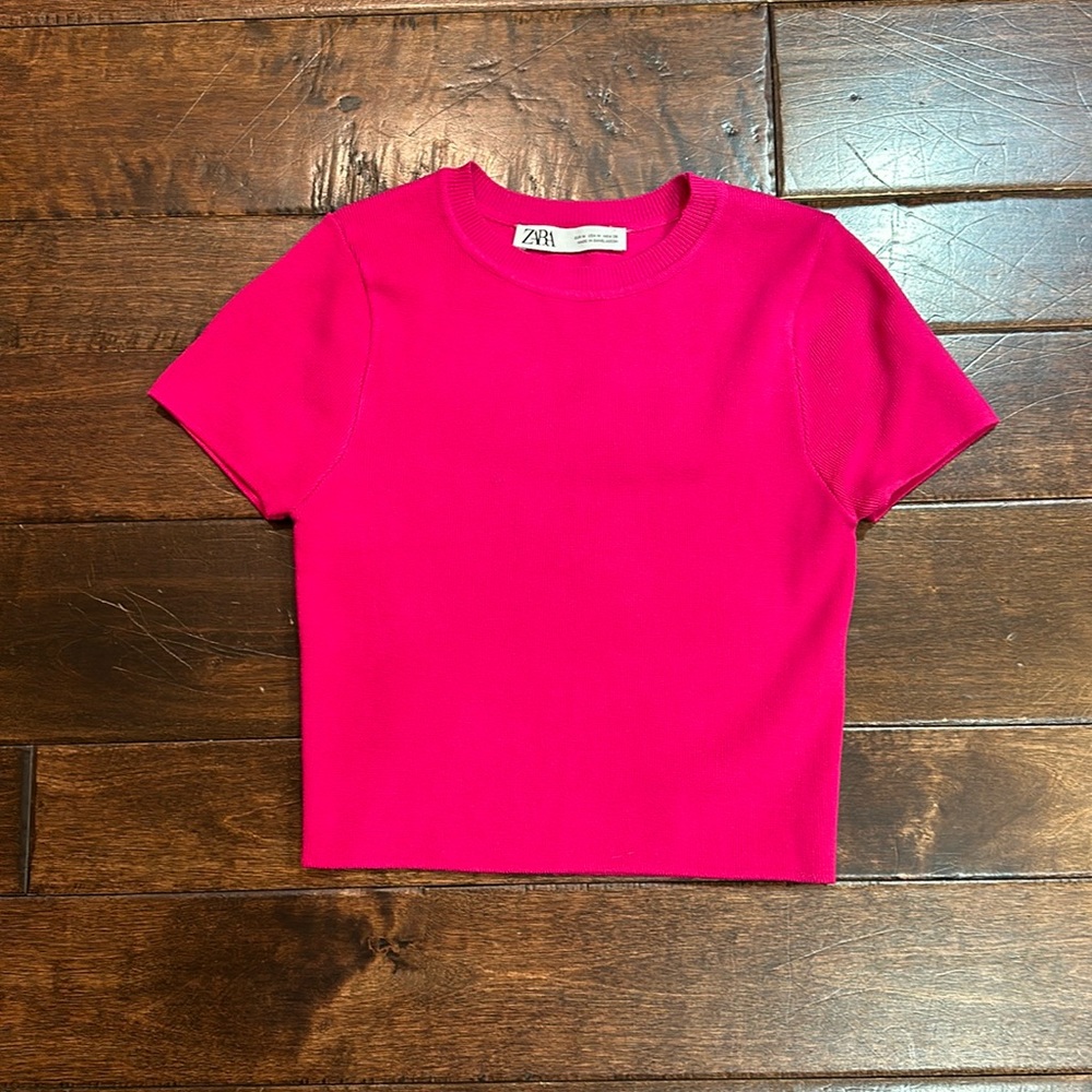 Zara hot pink knit cropped top